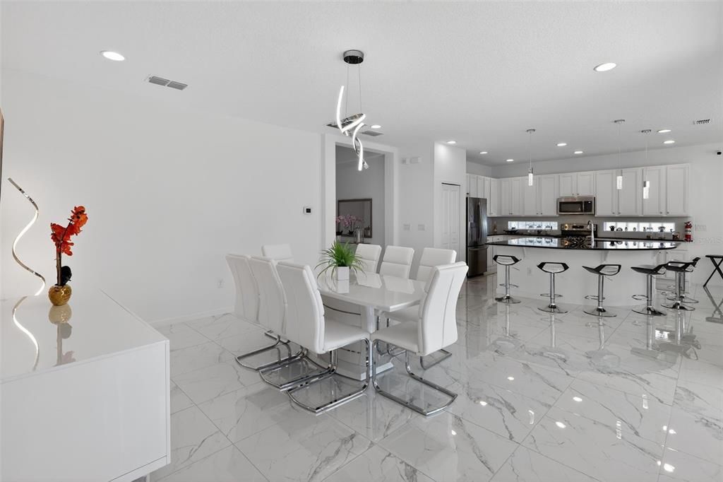 En Venta: $780,000 (6 camas, 6 baños, 3451 Pies cuadrados)
