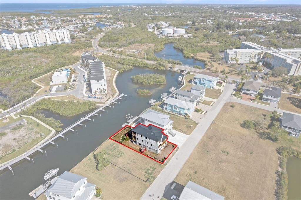 En Venta: $1,488,000 (4 camas, 3 baños, 3077 Pies cuadrados)