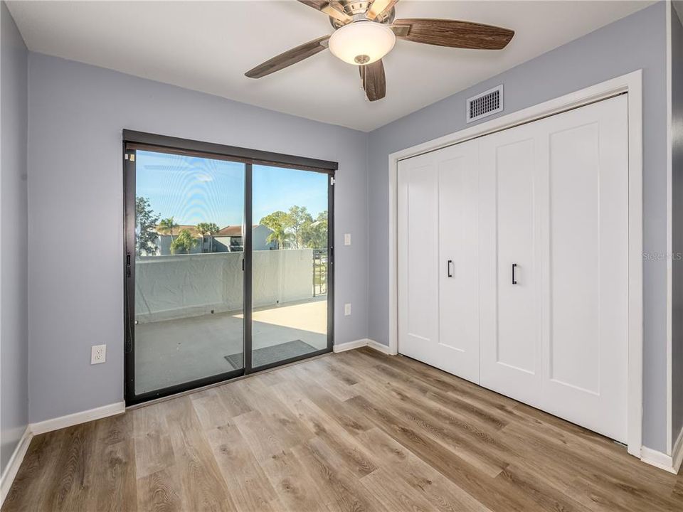 Active With Contract: $2,400 (3 beds, 2 baths, 2052 Square Feet)