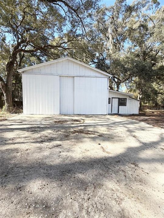 For Sale: $289,000 (3 beds, 2 baths, 1728 Square Feet)