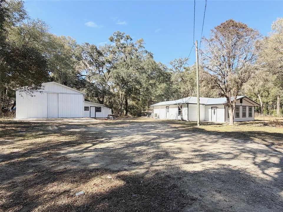 For Sale: $289,000 (3 beds, 2 baths, 1728 Square Feet)