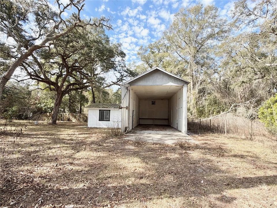 For Sale: $289,000 (3 beds, 2 baths, 1728 Square Feet)