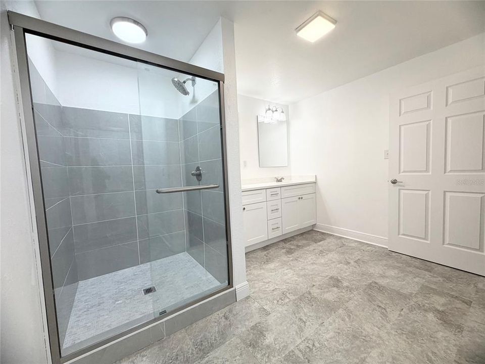 For Sale: $289,000 (3 beds, 2 baths, 1728 Square Feet)