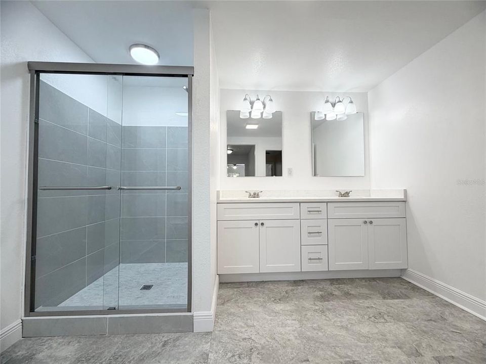 For Sale: $289,000 (3 beds, 2 baths, 1728 Square Feet)