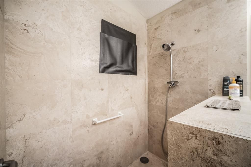 En Venta: $520,000 (2 camas, 2 baños, 1594 Pies cuadrados)