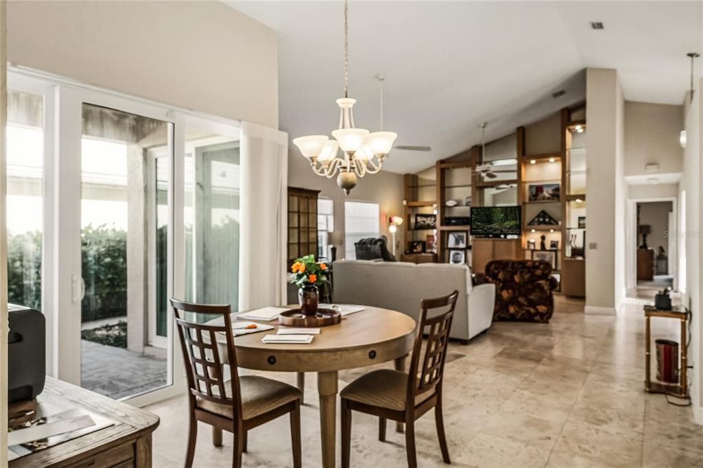 En Venta: $520,000 (2 camas, 2 baños, 1594 Pies cuadrados)