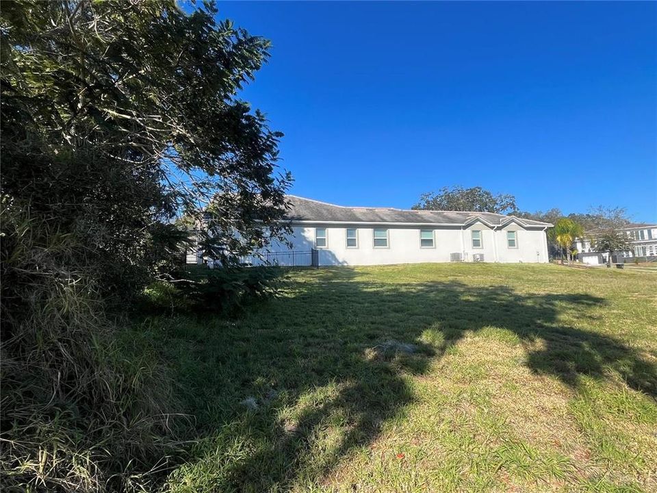 На продажу: $275,000 (0.26 acres)