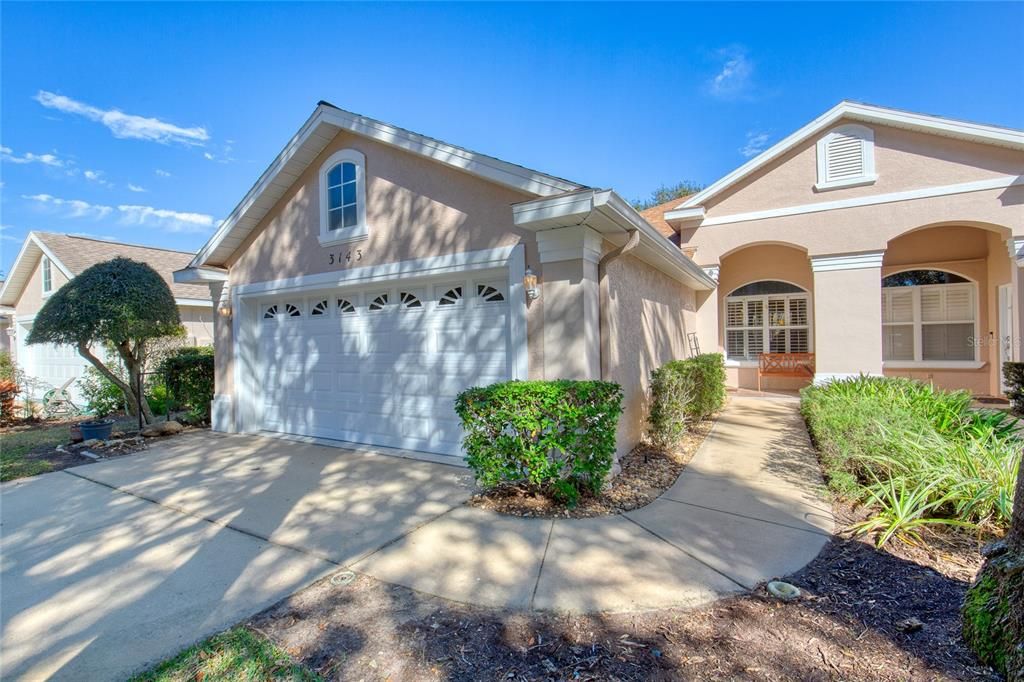 Activo con contrato: $340,000 (3 camas, 2 baños, 1684 Pies cuadrados)