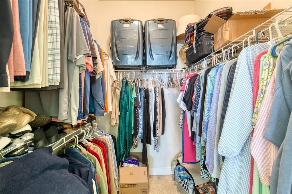 Activo con contrato: $340,000 (3 camas, 2 baños, 1684 Pies cuadrados)