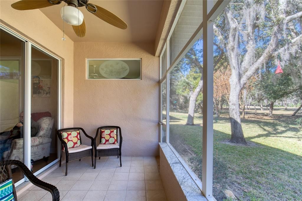 Activo con contrato: $340,000 (3 camas, 2 baños, 1684 Pies cuadrados)