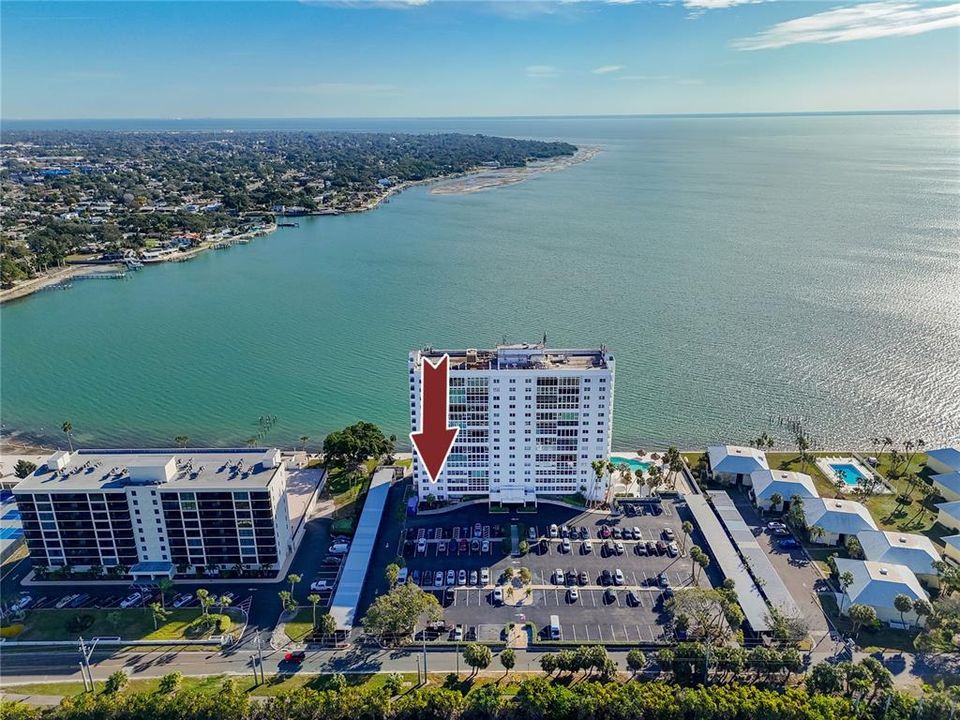 Под контрактом: $170,000 (2 спален, 2 ванн, 1225 Квадратных фут)