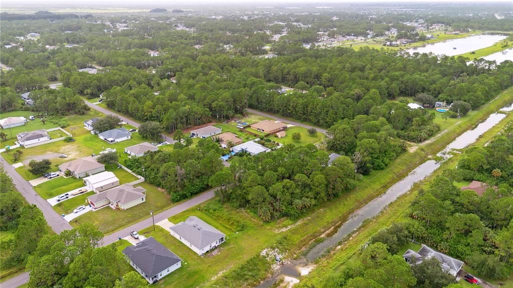 На продажу: $34,500 (0.23 acres)