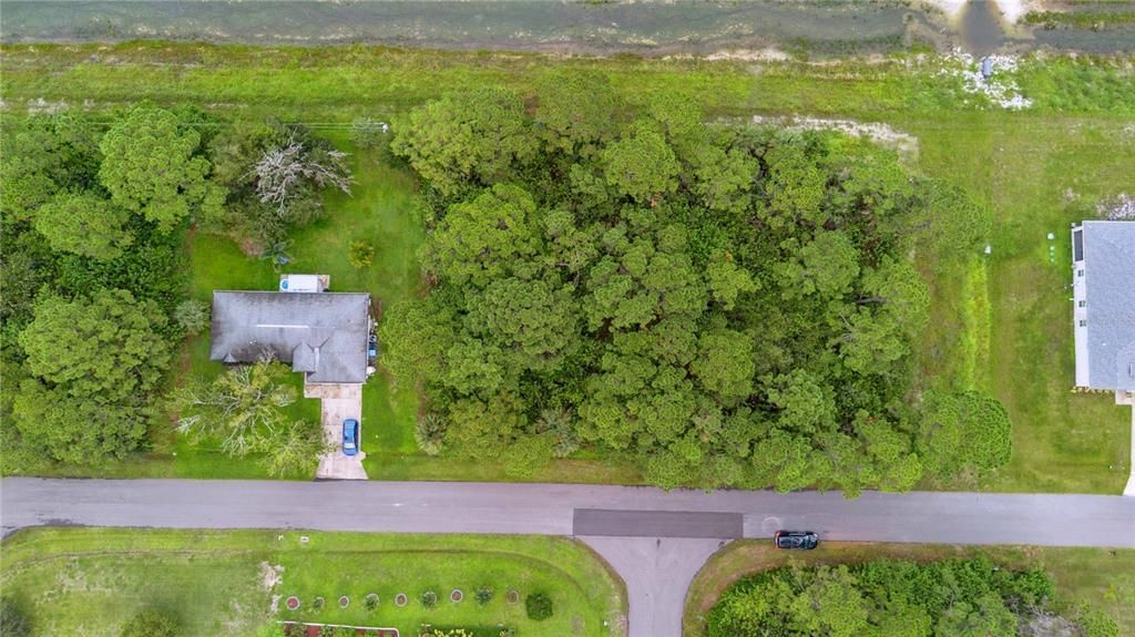 На продажу: $34,500 (0.23 acres)