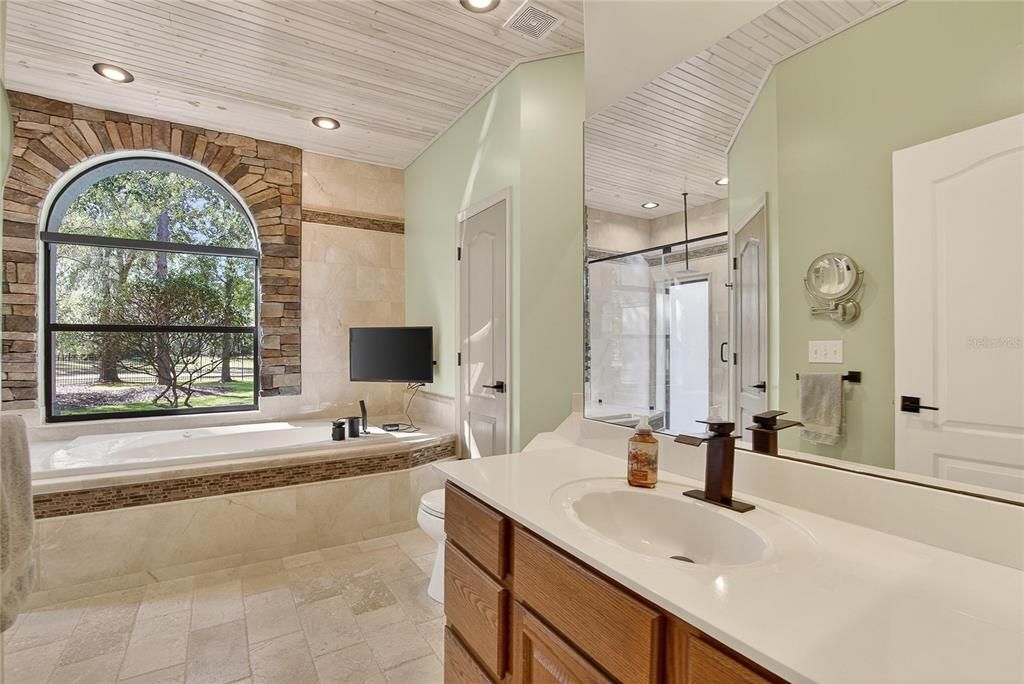 Active With Contract: $749,000 (4 beds, 2 baths, 2142 Square Feet)