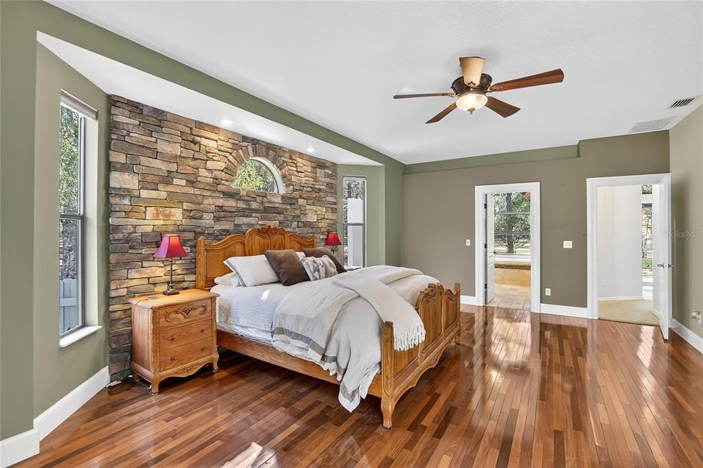 Active With Contract: $749,000 (4 beds, 2 baths, 2142 Square Feet)