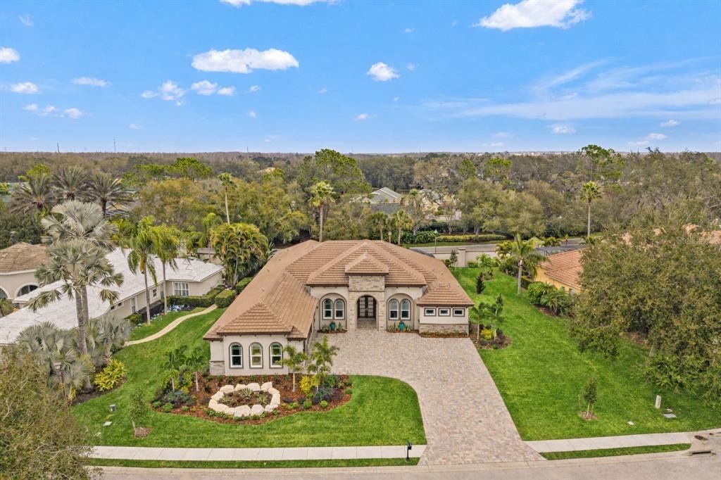 For Sale: $1,595,000 (5 beds, 4 baths, 4005 Square Feet)