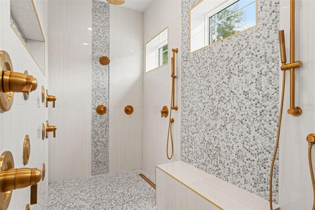 For Sale: $1,595,000 (5 beds, 4 baths, 4005 Square Feet)