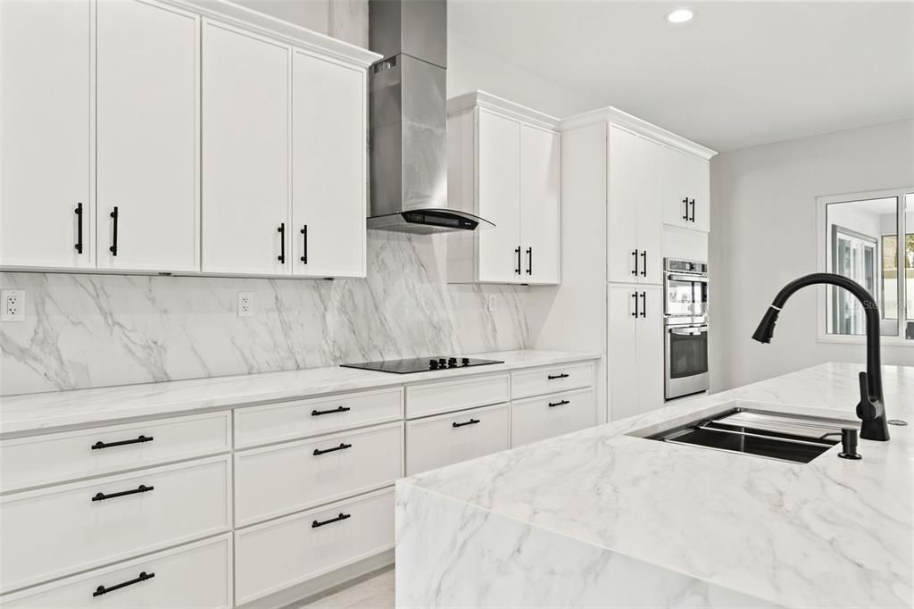 For Sale: $1,595,000 (5 beds, 4 baths, 4005 Square Feet)