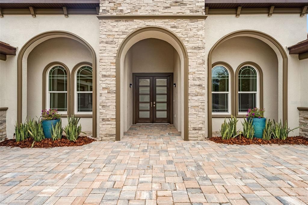 For Sale: $1,595,000 (5 beds, 4 baths, 4005 Square Feet)