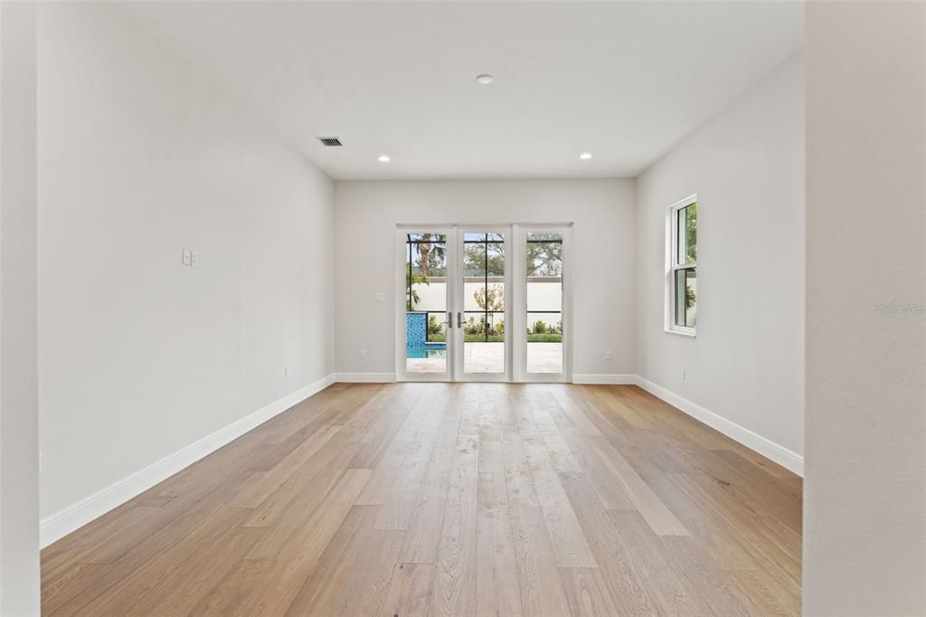 For Sale: $1,595,000 (5 beds, 4 baths, 4005 Square Feet)