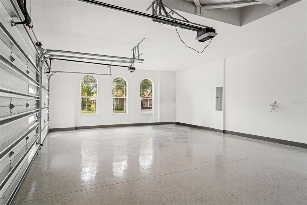 For Sale: $1,595,000 (5 beds, 4 baths, 4005 Square Feet)