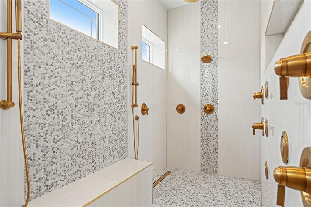 For Sale: $1,595,000 (5 beds, 4 baths, 4005 Square Feet)
