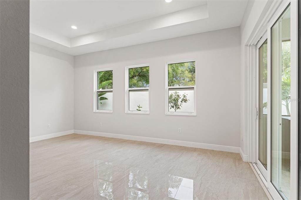 For Sale: $1,595,000 (5 beds, 4 baths, 4005 Square Feet)
