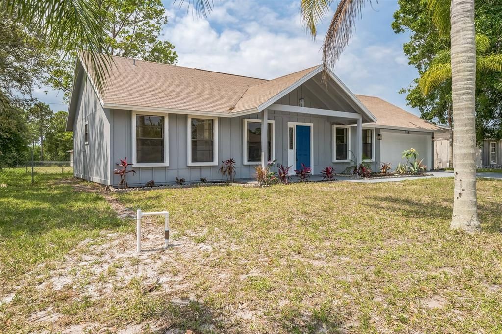 For Rent: $1,875 (3 beds, 2 baths, 1092 Square Feet)