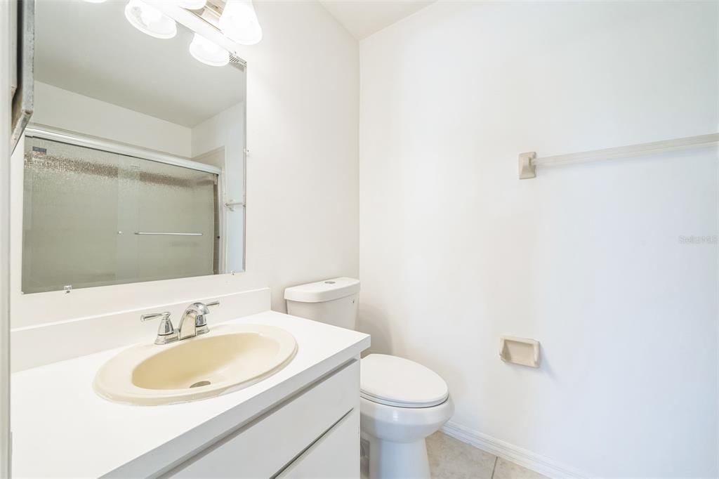For Rent: $1,875 (3 beds, 2 baths, 1092 Square Feet)