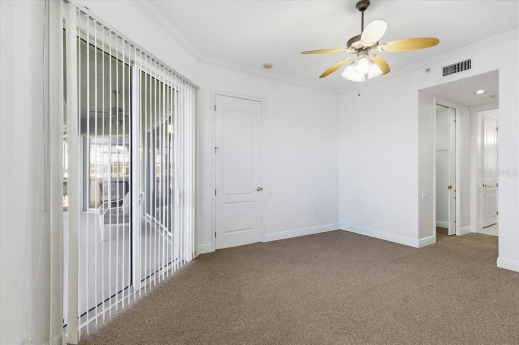 For Sale: $589,900 (2 beds, 2 baths, 1983 Square Feet)