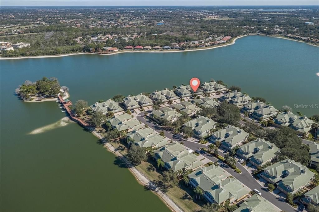 For Sale: $589,900 (2 beds, 2 baths, 1983 Square Feet)
