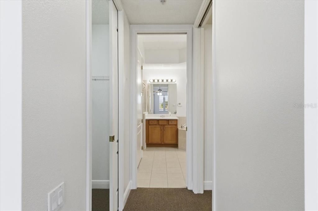 For Sale: $589,900 (2 beds, 2 baths, 1983 Square Feet)