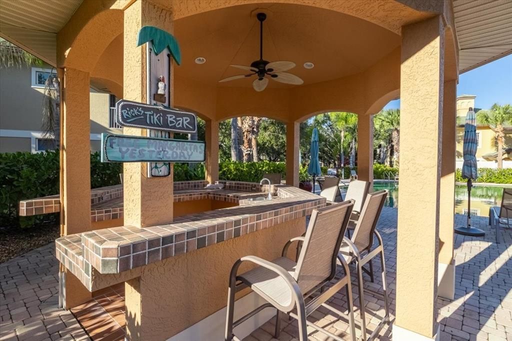 For Sale: $589,900 (2 beds, 2 baths, 1983 Square Feet)