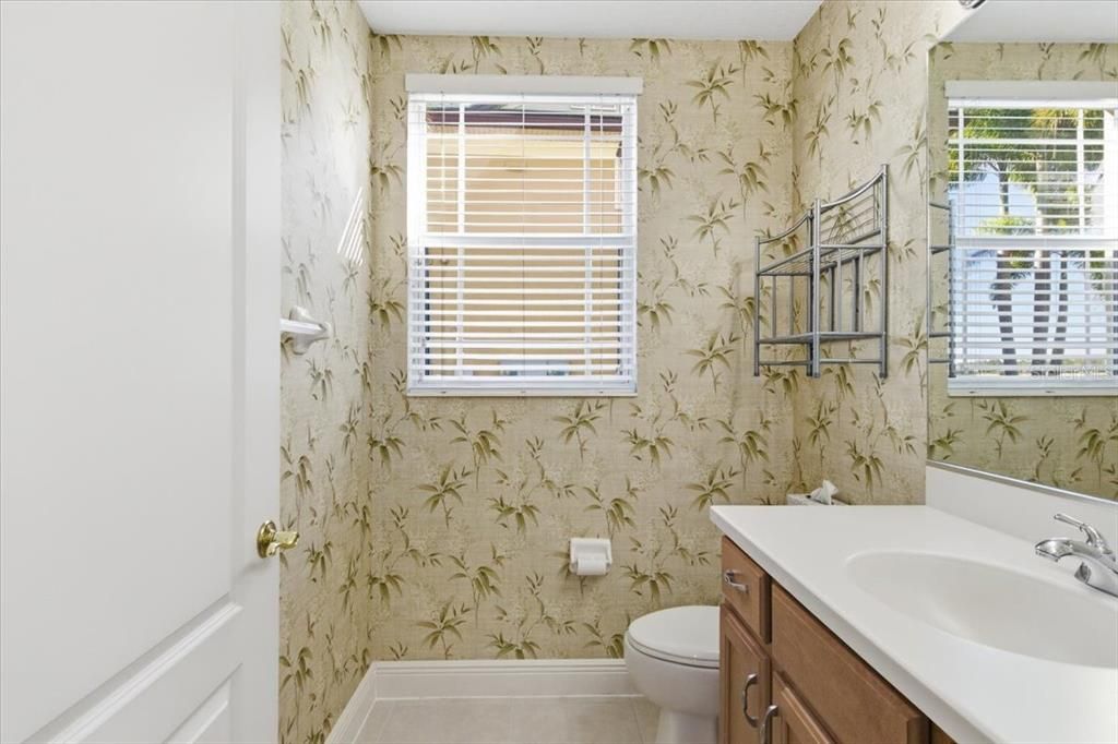 For Sale: $589,900 (2 beds, 2 baths, 1983 Square Feet)