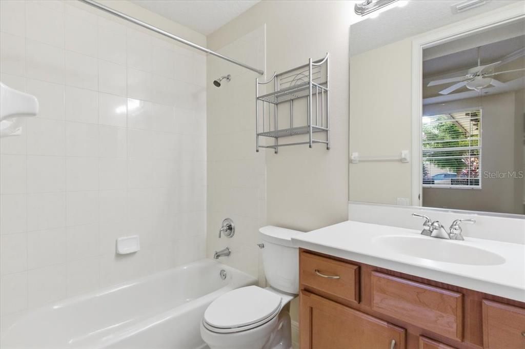 For Sale: $589,900 (2 beds, 2 baths, 1983 Square Feet)