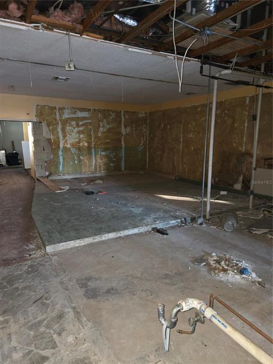 For Sale: $38,448 (0 beds, 0 baths, 1800 Square Feet)