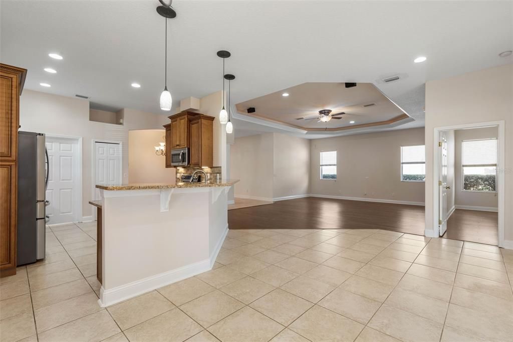Activo con contrato: $499,990 (3 camas, 2 baños, 2520 Pies cuadrados)