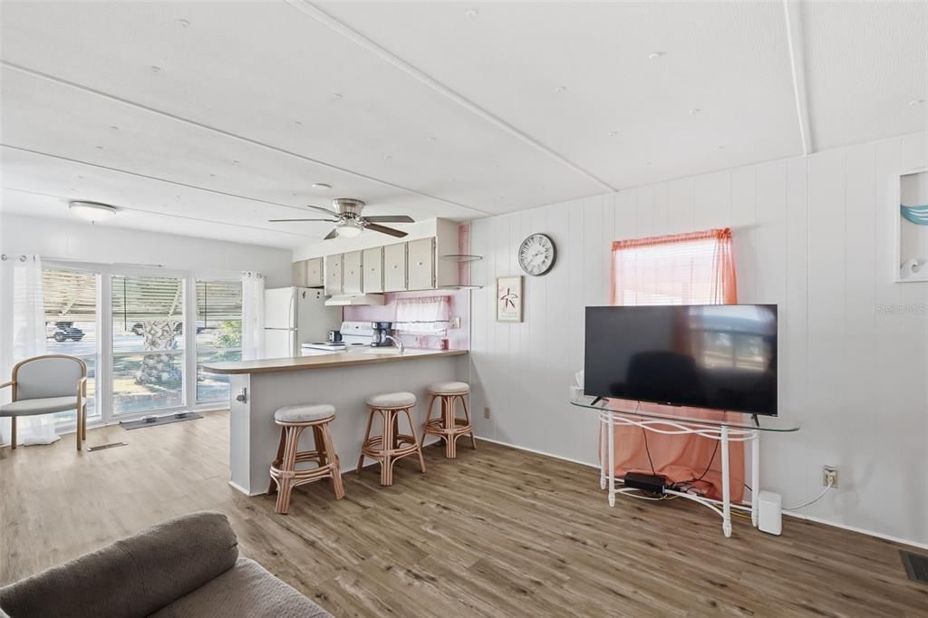 En Venta: $87,500 (2 camas, 1 baños, 880 Pies cuadrados)
