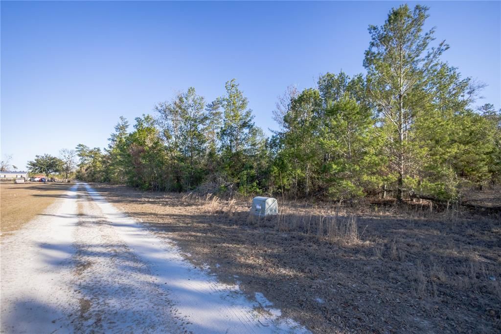 待售: $160,000 (21.06 acres)