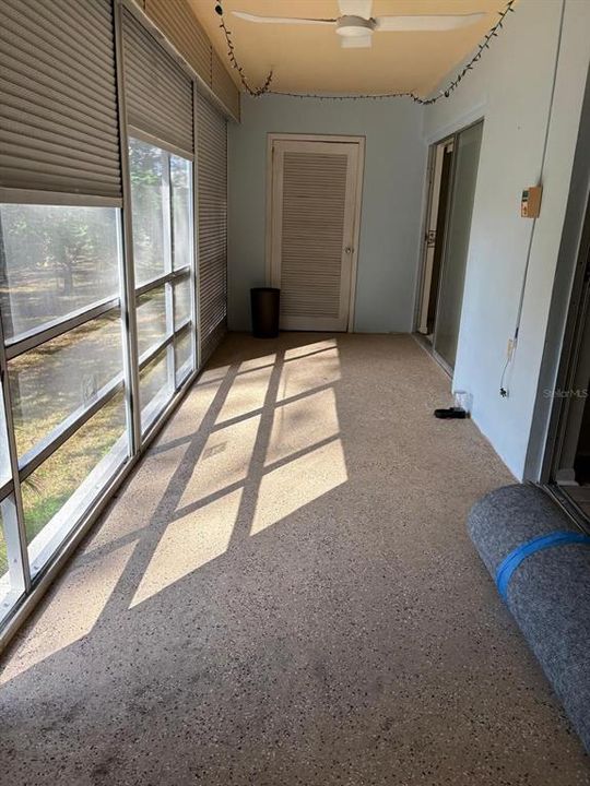 For Sale: $100,000 (2 beds, 2 baths, 1032 Square Feet)