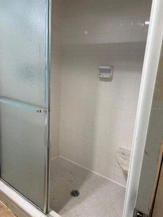 For Sale: $100,000 (2 beds, 2 baths, 1032 Square Feet)