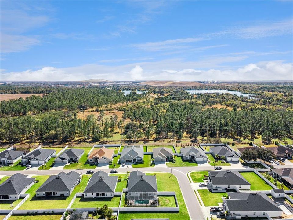 En Venta: $664,900 (4 camas, 3 baños, 2460 Pies cuadrados)