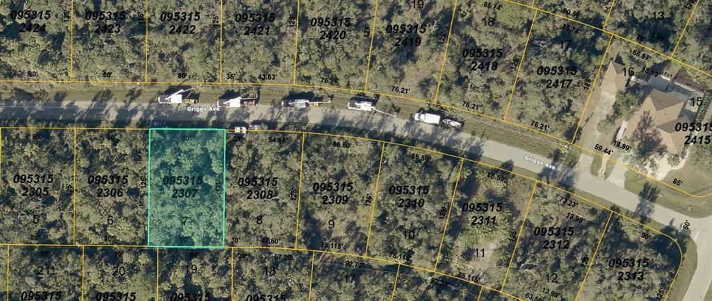 На продажу: $15,000 (0.23 acres)