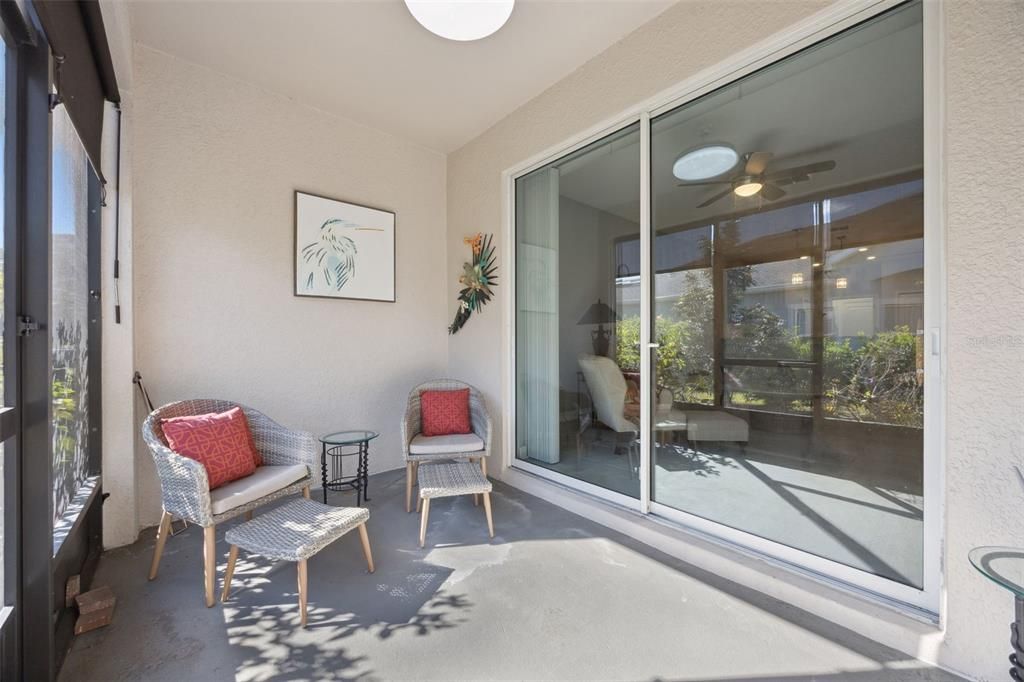 Active With Contract: $210,000 (2 beds, 2 baths, 1385 Square Feet)