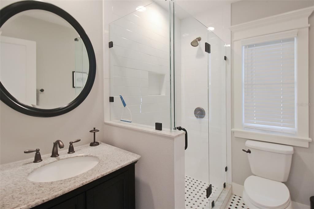 For Rent: $3,600 (2 beds, 2 baths, 1168 Square Feet)