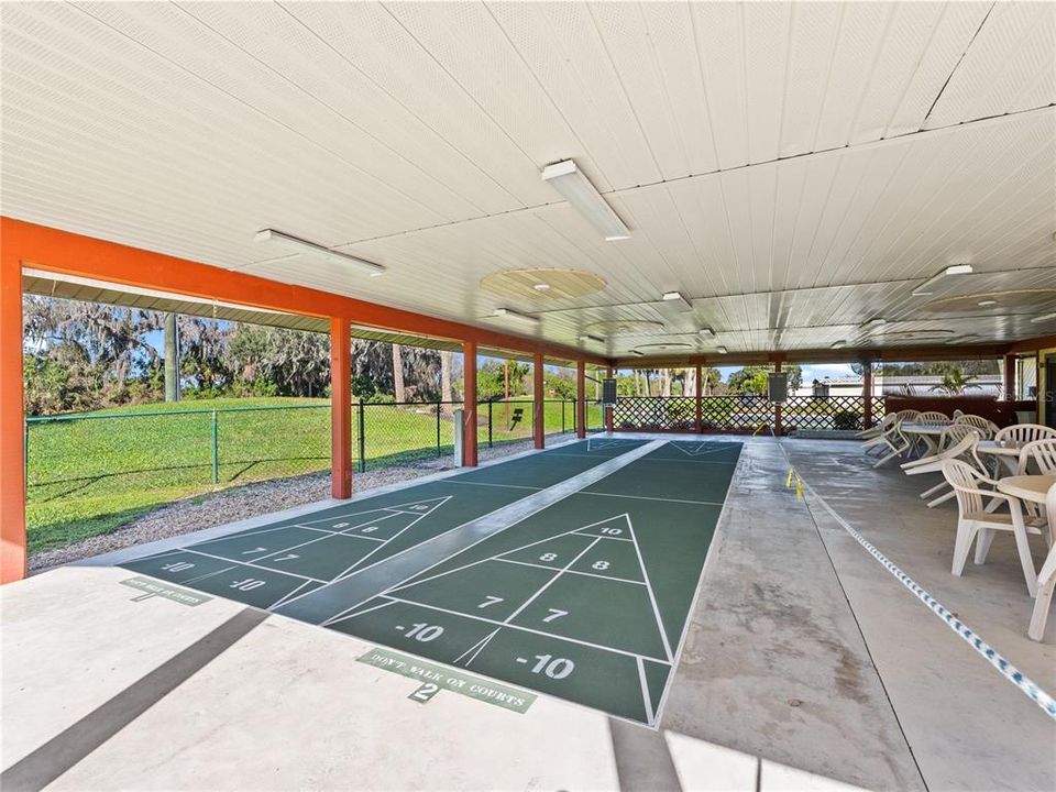 En Venta: $189,900 (2 camas, 2 baños, 1360 Pies cuadrados)