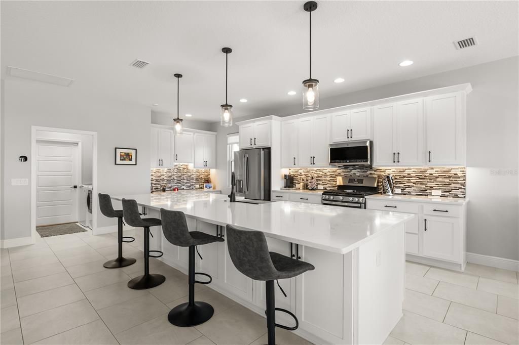 En Venta: $999,999 (3 camas, 2 baños, 2184 Pies cuadrados)