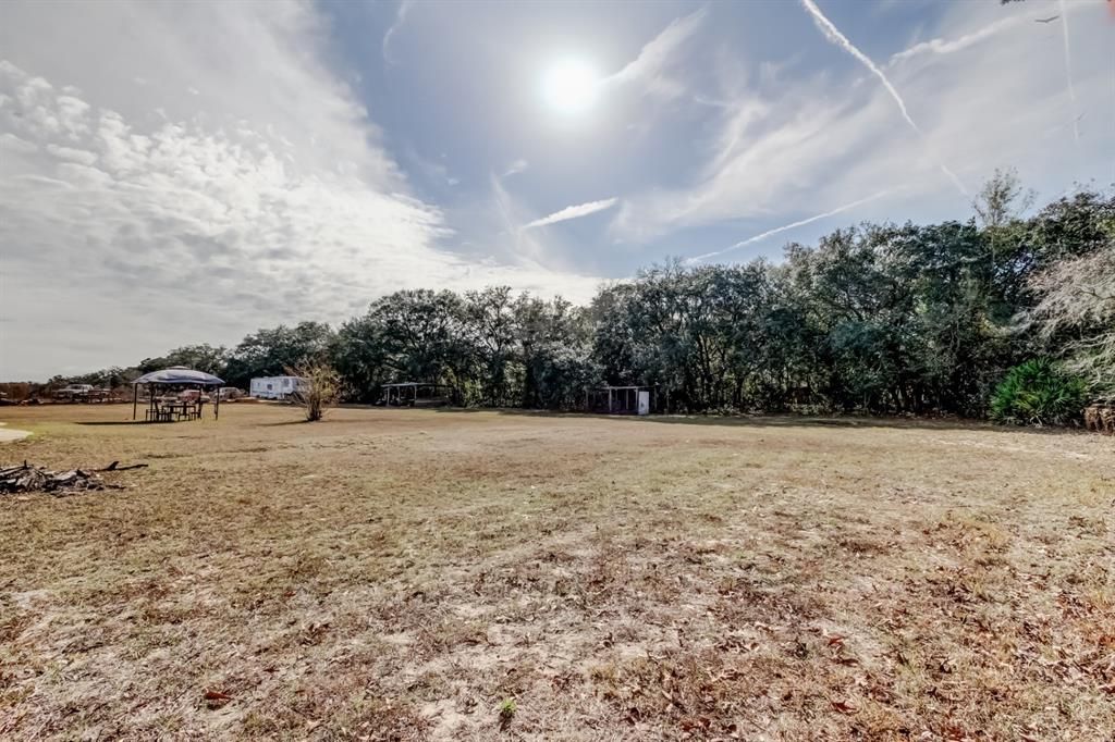 For Sale: $439,999 (3 beds, 2 baths, 2532 Square Feet)