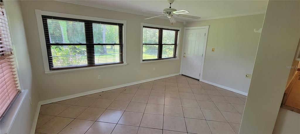 For Rent: $1,450 (2 beds, 2 baths, 1014 Square Feet)
