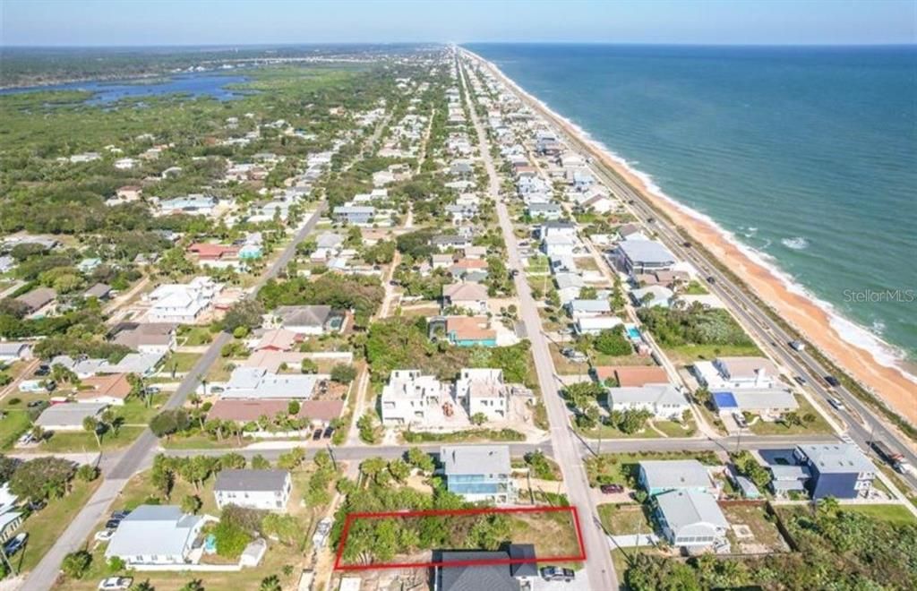 For Sale: $349,000 (0.17 acres)